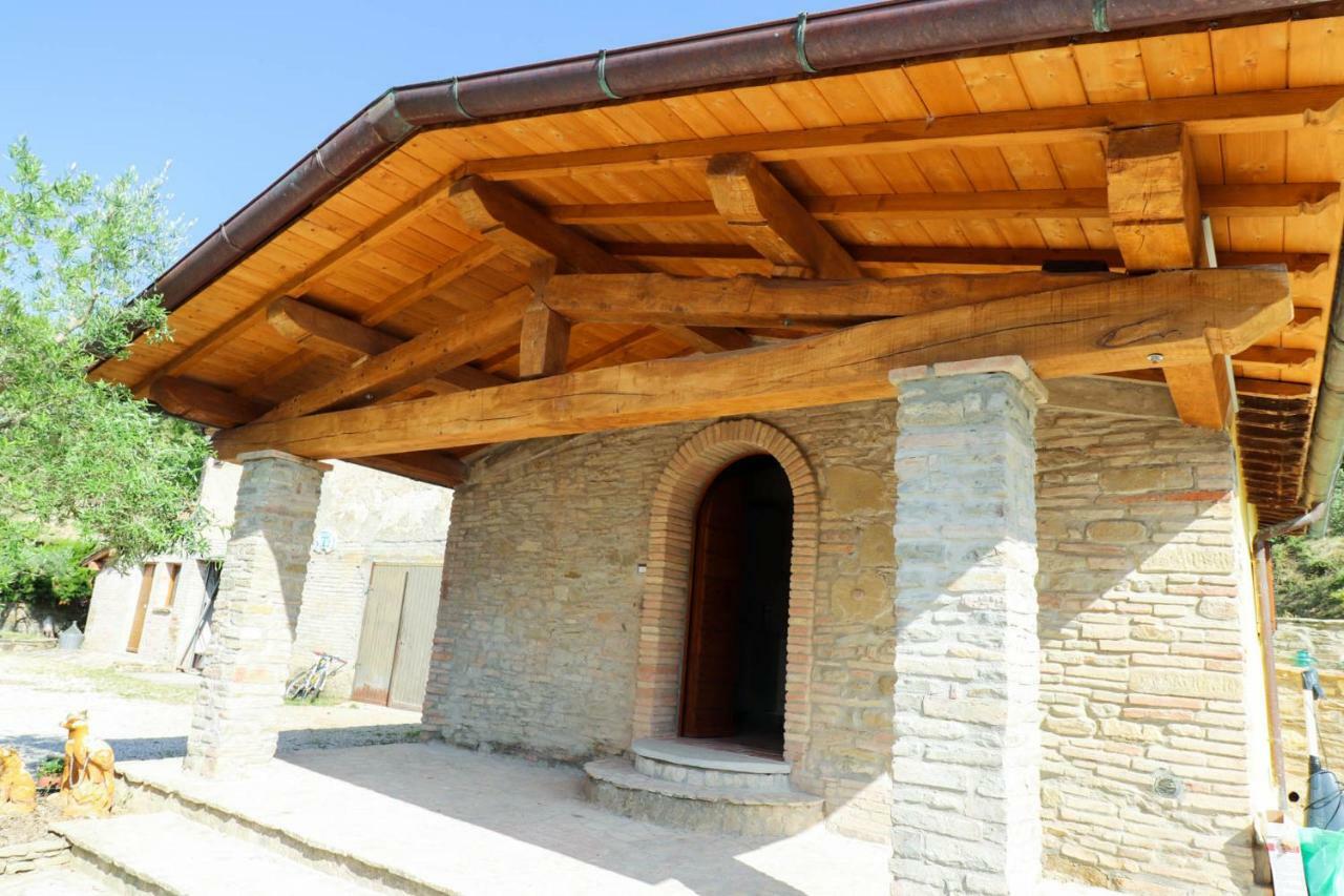 Agriturismo La Tana Città di Castello Eksteriør bilde